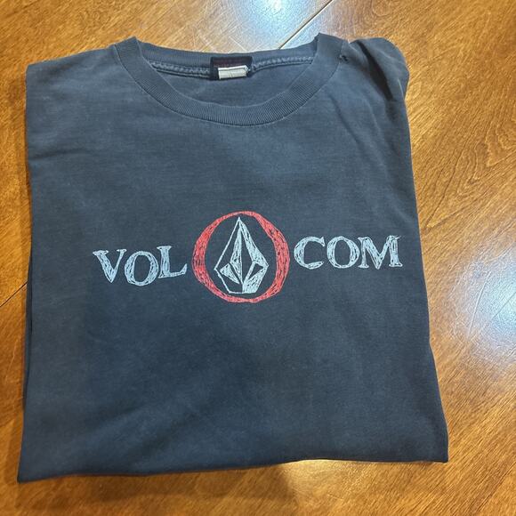 Volcom T-Shirt L Black Logo Skate Surf Streetwear Distressed Y2K Tee - Picture 9 of 9